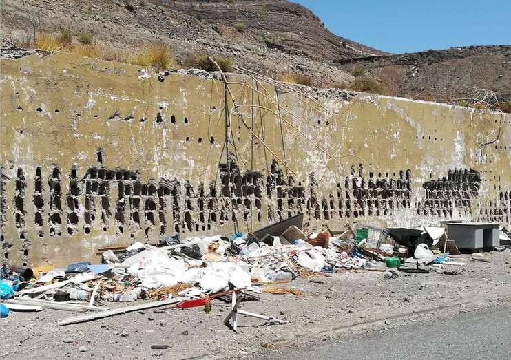 Vertido denunciado por La Vinca (Foto TA)